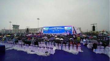 fdfbf4f0e2d6f0f2b5706fcd002b7e10 qyh球友会官网四机飞行编队惊艳尧城(呼和浩特)国际通用航空飞行大会