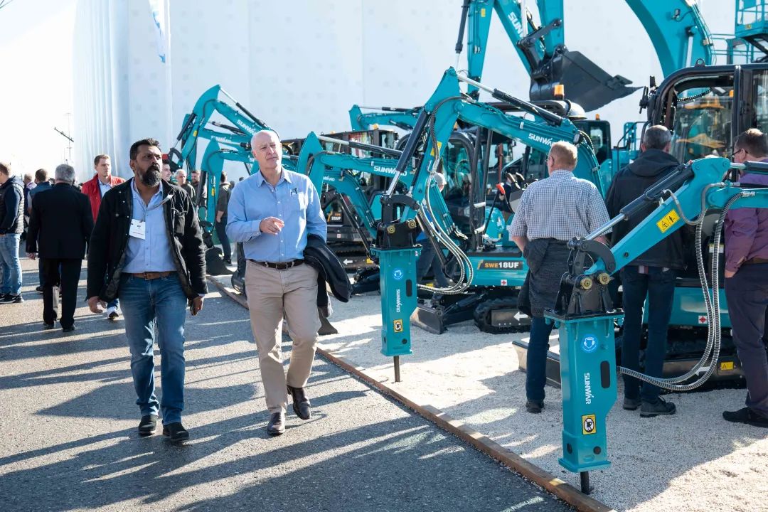 20221102091906_25508 Bauma 2022 | 一组火热现场图带您沉温qyh球友会官网智能德国宝马展之旅
