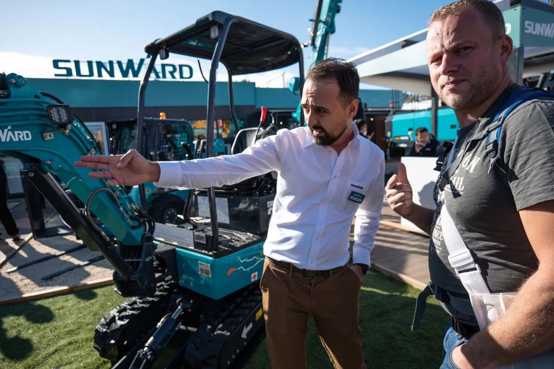 20221102092847_67740 Bauma 2022 | 一组火热现场图带您沉温qyh球友会官网智能德国宝马展之旅