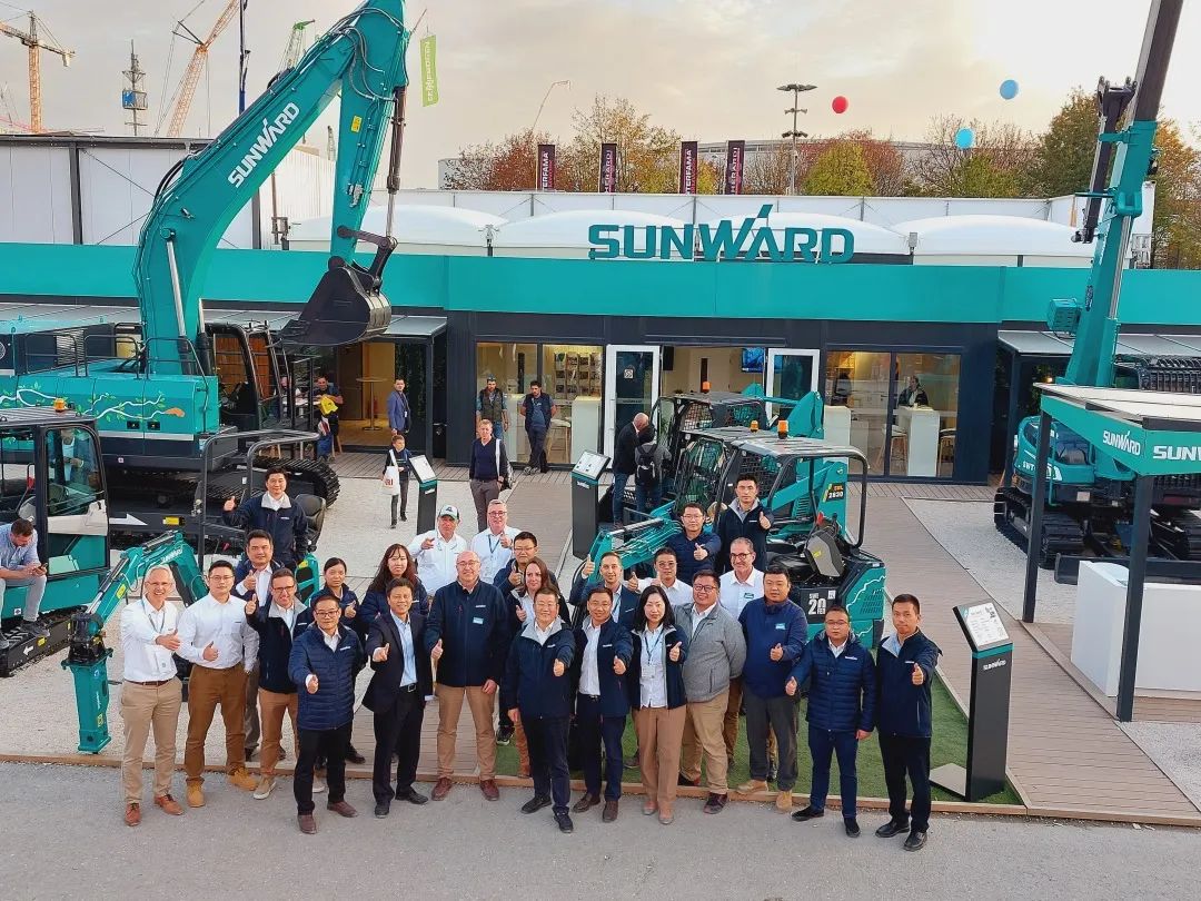 20221102093121_95418 Bauma 2022 | 一组火热现场图带您沉温qyh球友会官网智能德国宝马展之旅