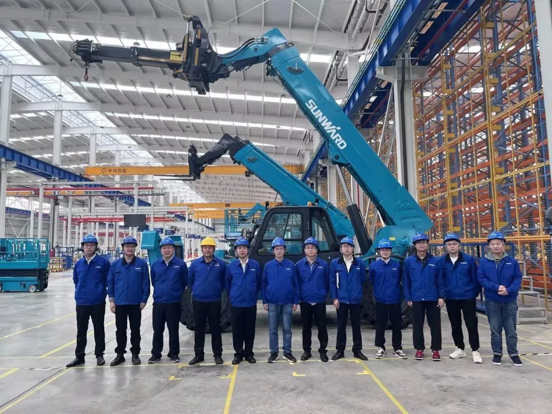 20230523165605_89372 ¶À¼Ò¶¨Ô죡qyhÇòÓÑ»á¹ÙÍøÖÇÄÜÓ͸׸ü»»»úеÈË˳ÀûÏÂÏß