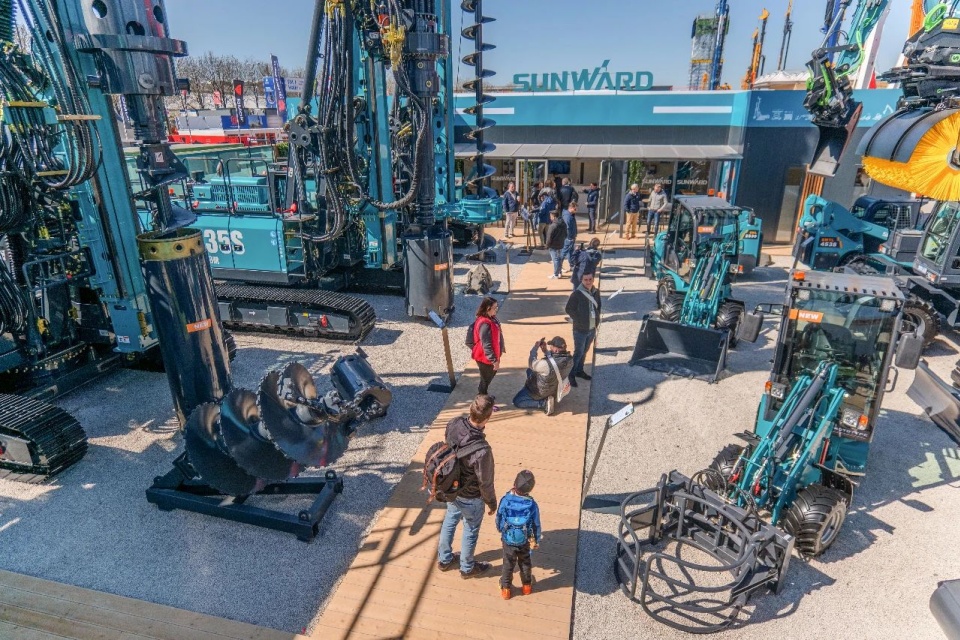 Bauma 2025 | �۽�2025�¹�����չ������qyh���ѻ�������ܵĴ����豸��ɳ�������滮