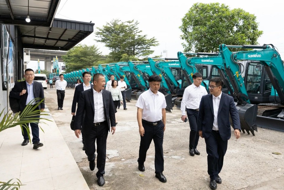 20250527135744_29541 昭通工控集团党委书记、董事长景广军率队调查qyh球友会官网智能印尼子公司